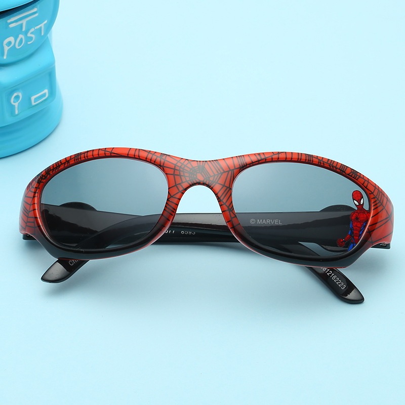 Travel Accessories With Toddler - Gafas de sol genéricas con dibujos