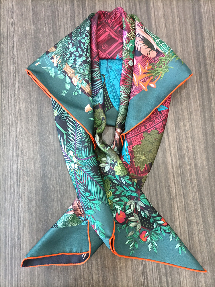 Pañuelo de seda de 90 cm para  - Travel Accessories Designer reseña y precio