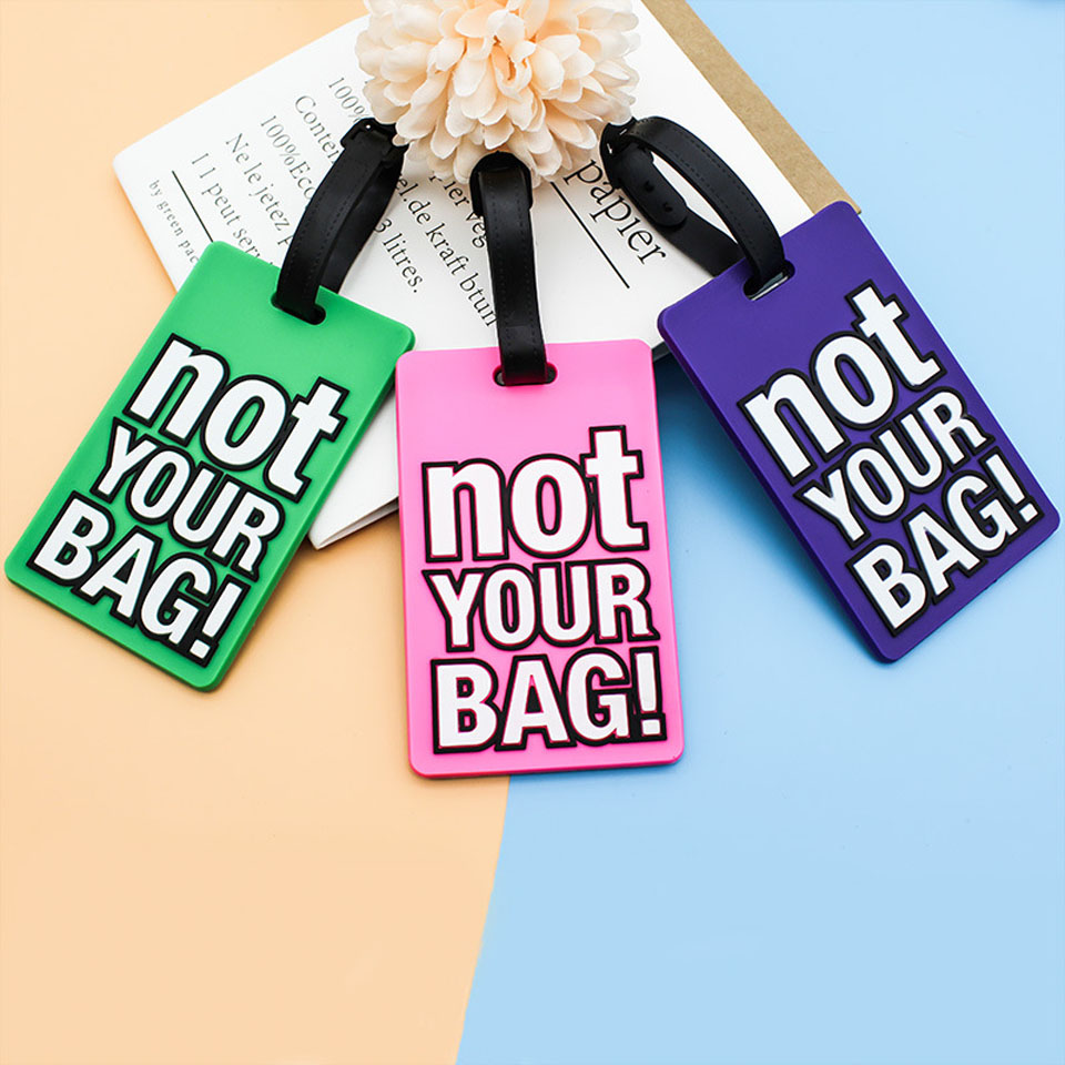 Etiqueta de viaje portátil de  - Travel Accessories Must Have reseña y precio