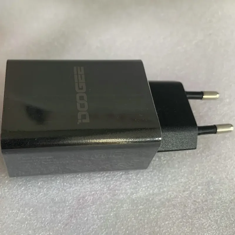Adaptador de corriente para Do - Travel Accessories For Europe reseña y precio