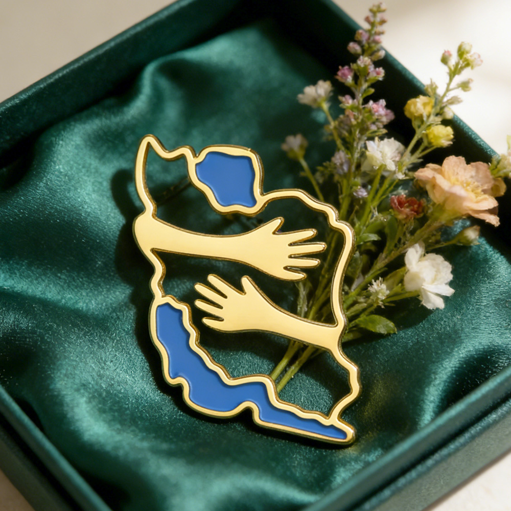 Broche con Forma de Mapa de Ir - Travel Accessories Set reseña y precio